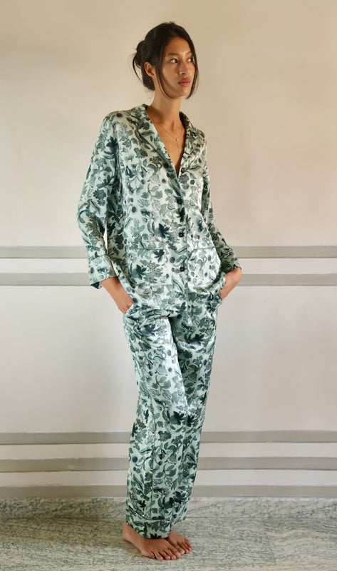 PHOEBE BASKET OF HOPE SILK PJ SET