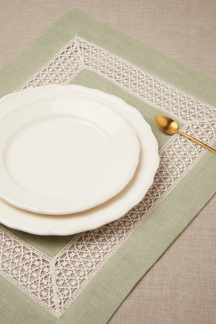 SET OF TWO LACE JACQUARD LINEN PLACEMATS