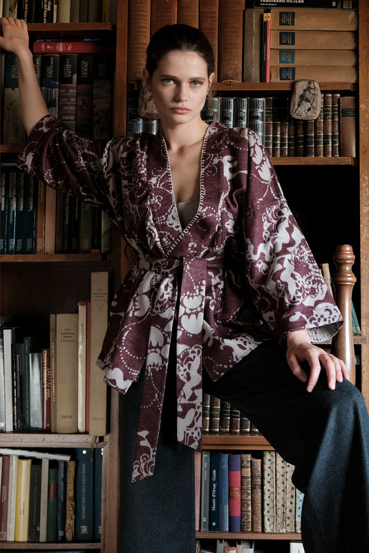 BELLA RESILK KIMONO