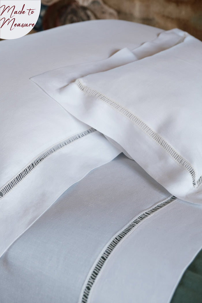 ‘BACCHETTA’ TRIM WHITE LINEN PILLOWCASE