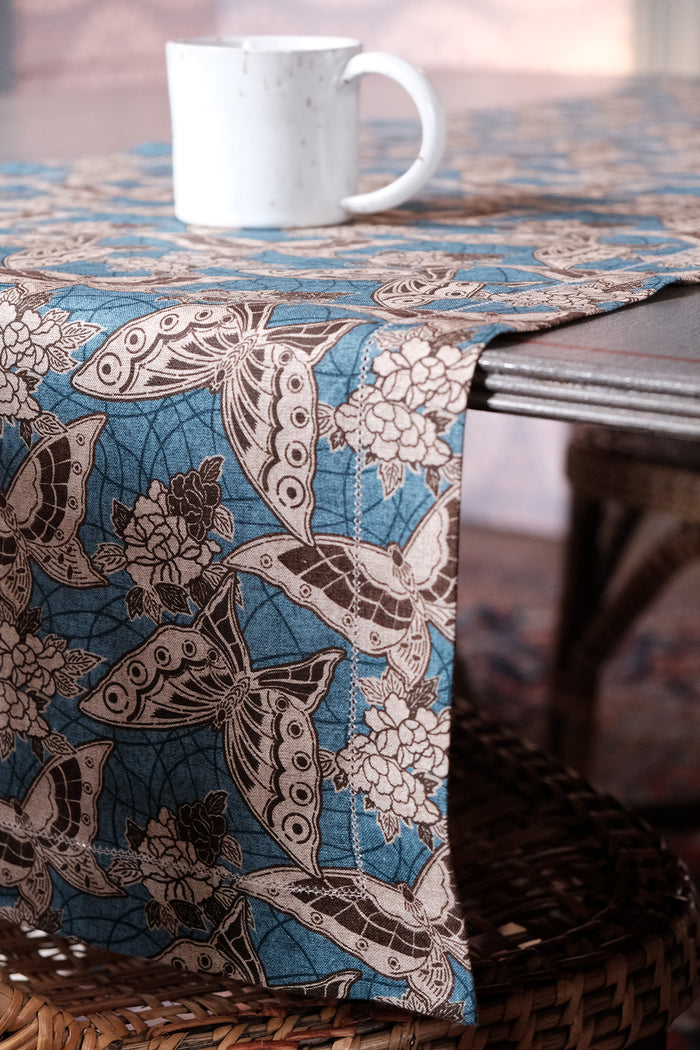 PRINTED LINEN TABLE RUNNER