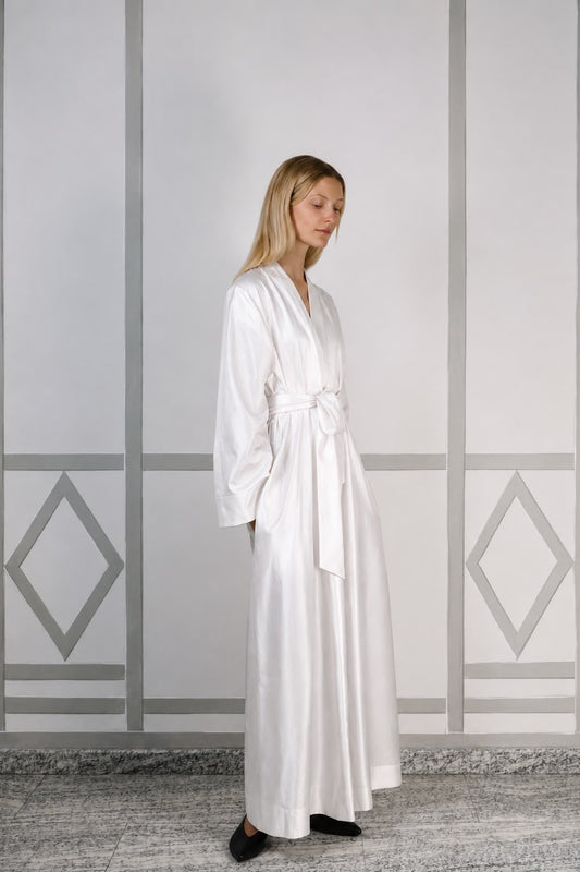 LUNA SILK ROBE SNOW