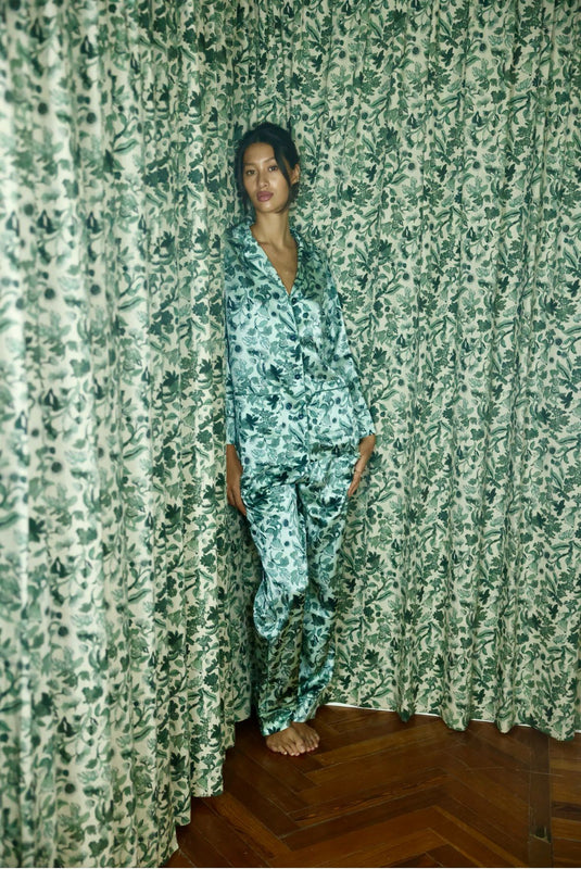 PHOEBE BASKET OF HOPE SILK PJ SET