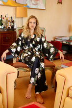 BELLA SILK KIMONO NOCTURNAL MAGNOLIA