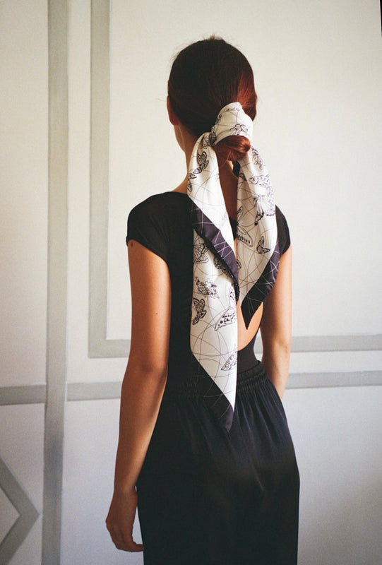 DANCING BUTTERFLY SILK TWILL FOULARD