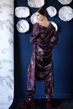 VIOLET VOYAGE SILK KIMONO