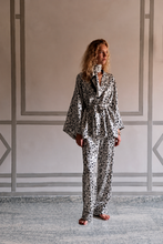 BELLA POIS LUNAIRE CLOUD KIMONO