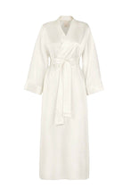 LUNA MAXI SILK ROBE SNOW