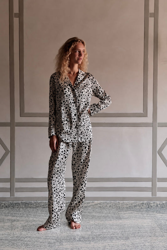 PHOEBE POIS LUNAIRE SILK PJ SET CLOUD