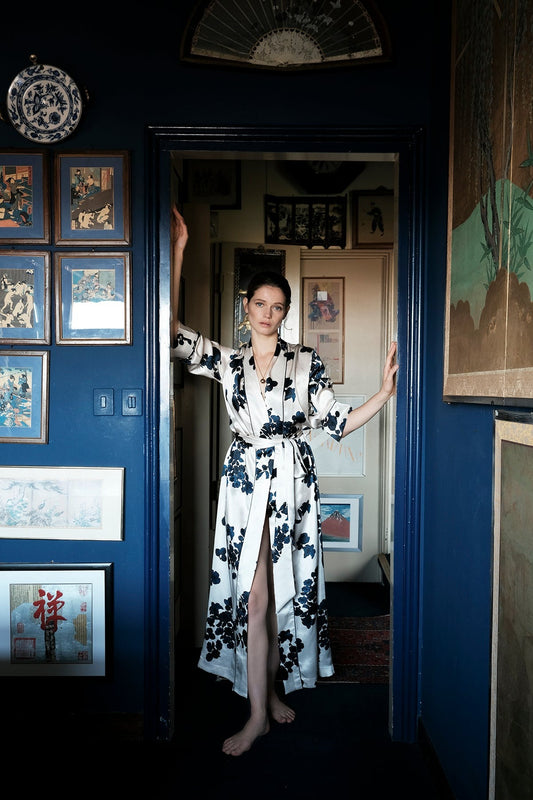 JADE MORNING GLORY SILK ROBE