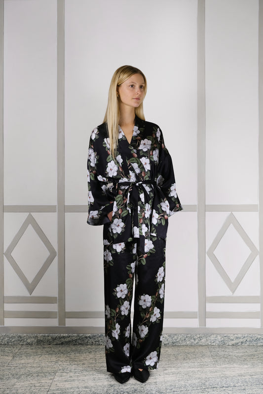 BELLA SILK KIMONO NOCTURNAL MAGNOLIA