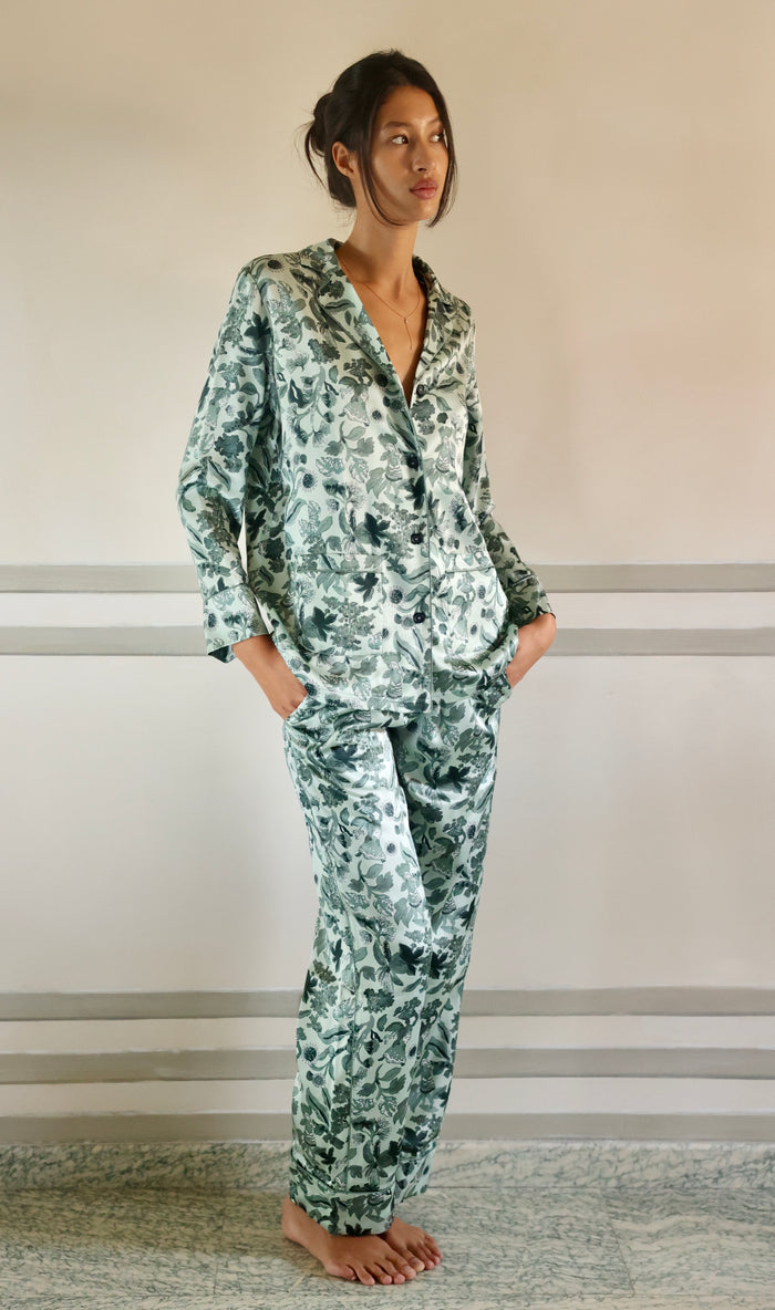 PHOEBE BASKET OF HOPE SILK PJ SET