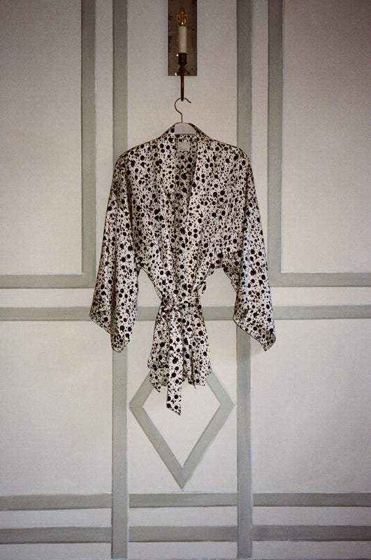 BELLA POIS LUNAIRE CLOUD KIMONO PRE-ORDER