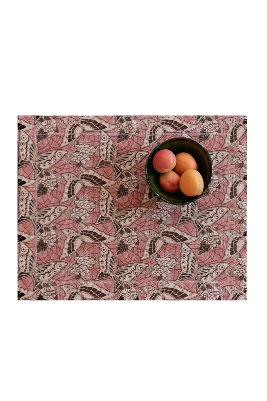 SET OF TWO PRINTED LINEN PLACEMATS