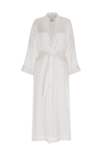 LUNA MAXI SILK ROBE SNOW