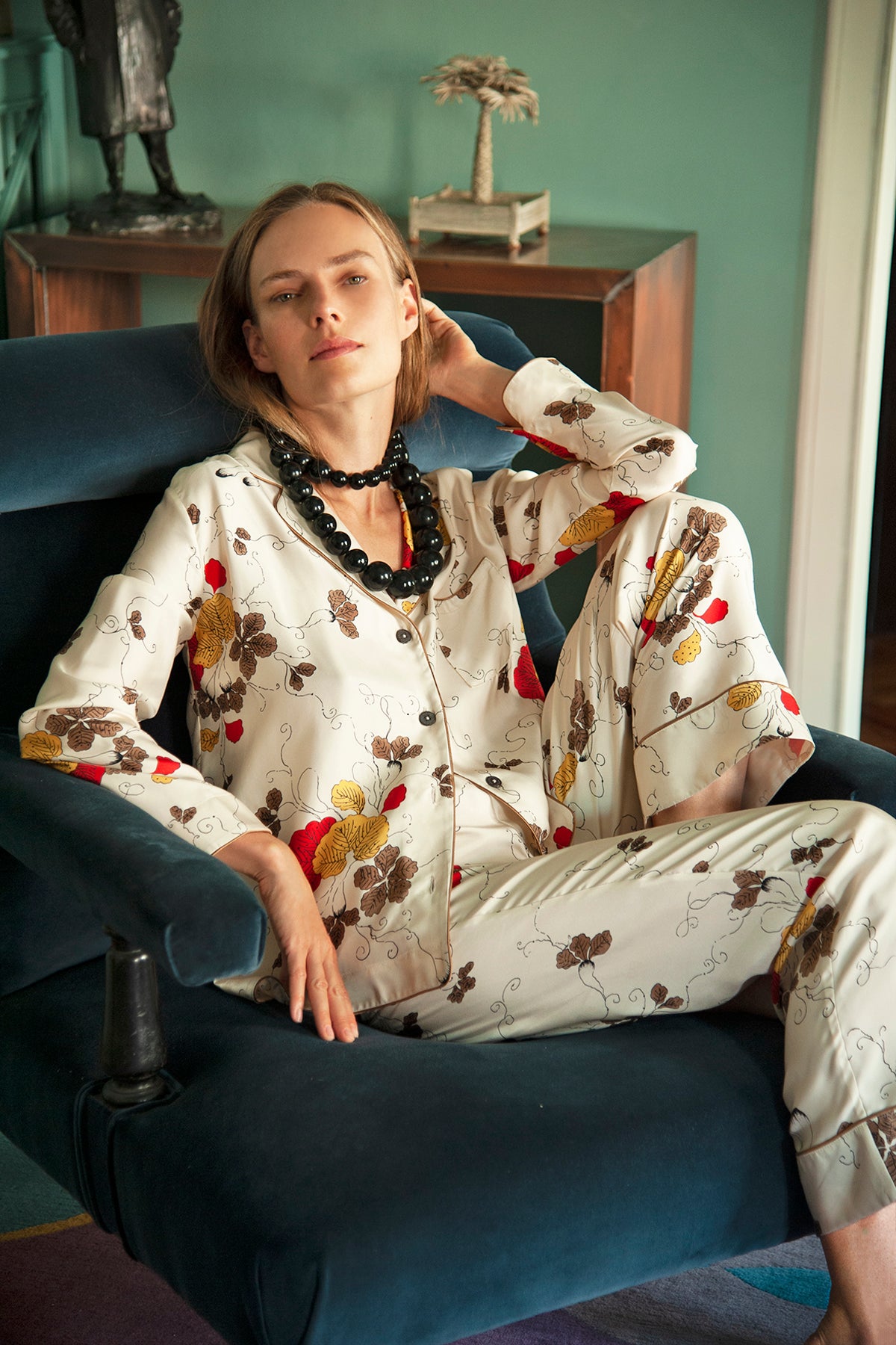 Iness Set Ines Pyjama Set made from Twill-Silk in Ivory – Morpho + Luna